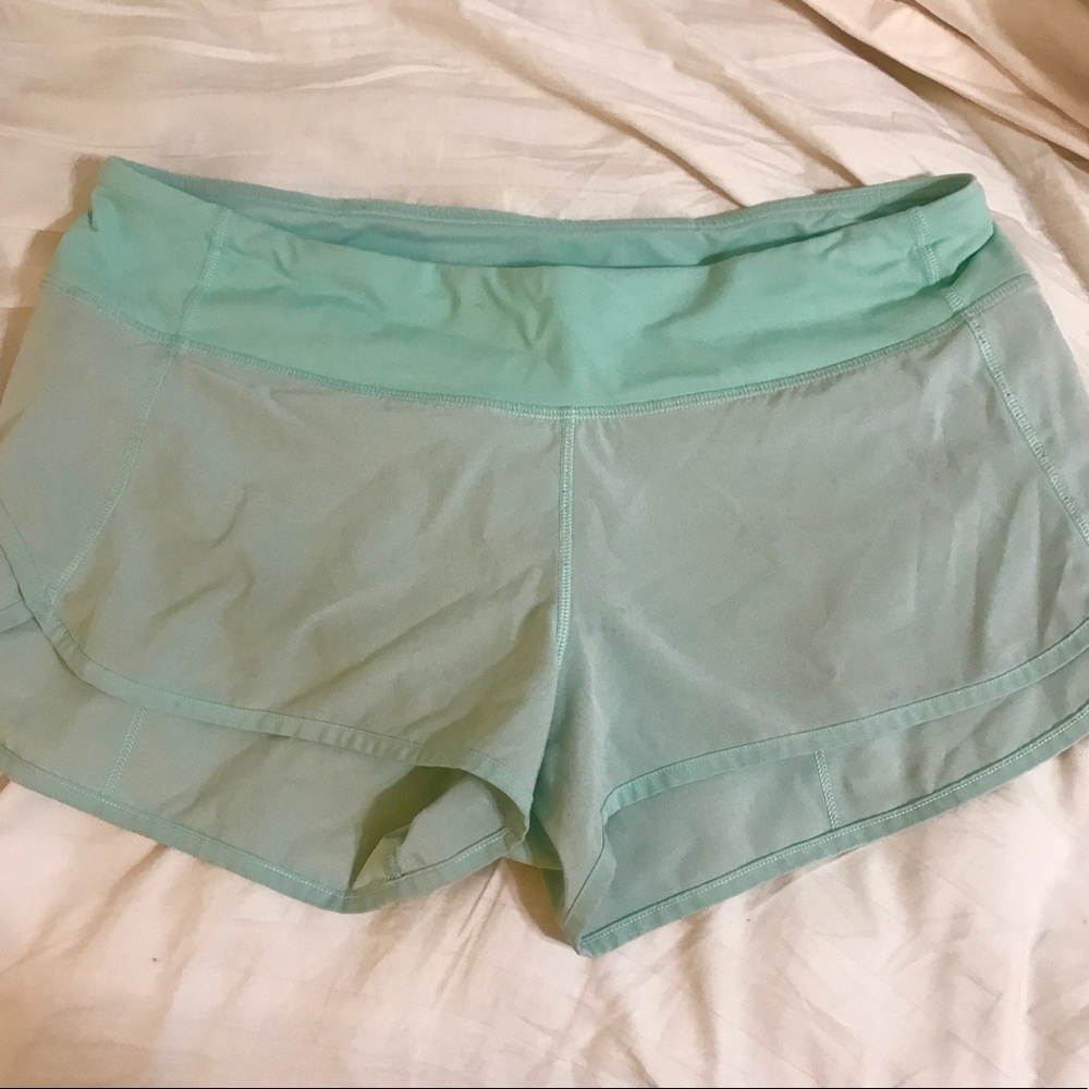 Lululemon speed shorts size 8 (2.5in inseam)